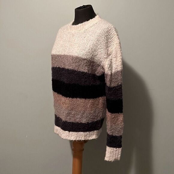 Basin + Range Women's Multicolor Stripe Crew Neck Pullover Sweater - Picture 2 of 7